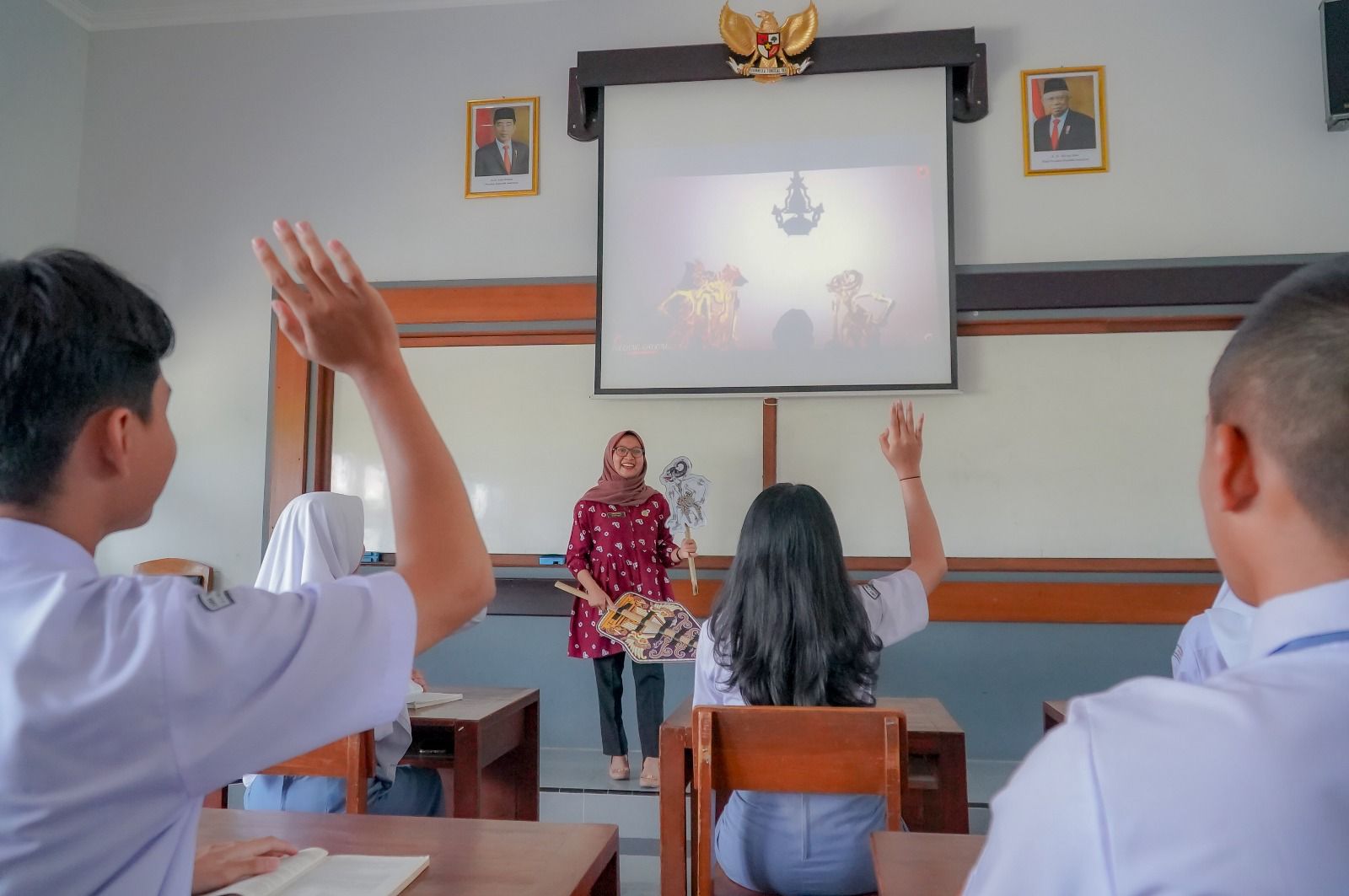 Rp14 Triliun untuk Guru Non-ASN, Ini Rencana Kemendikdasmen di 2026
