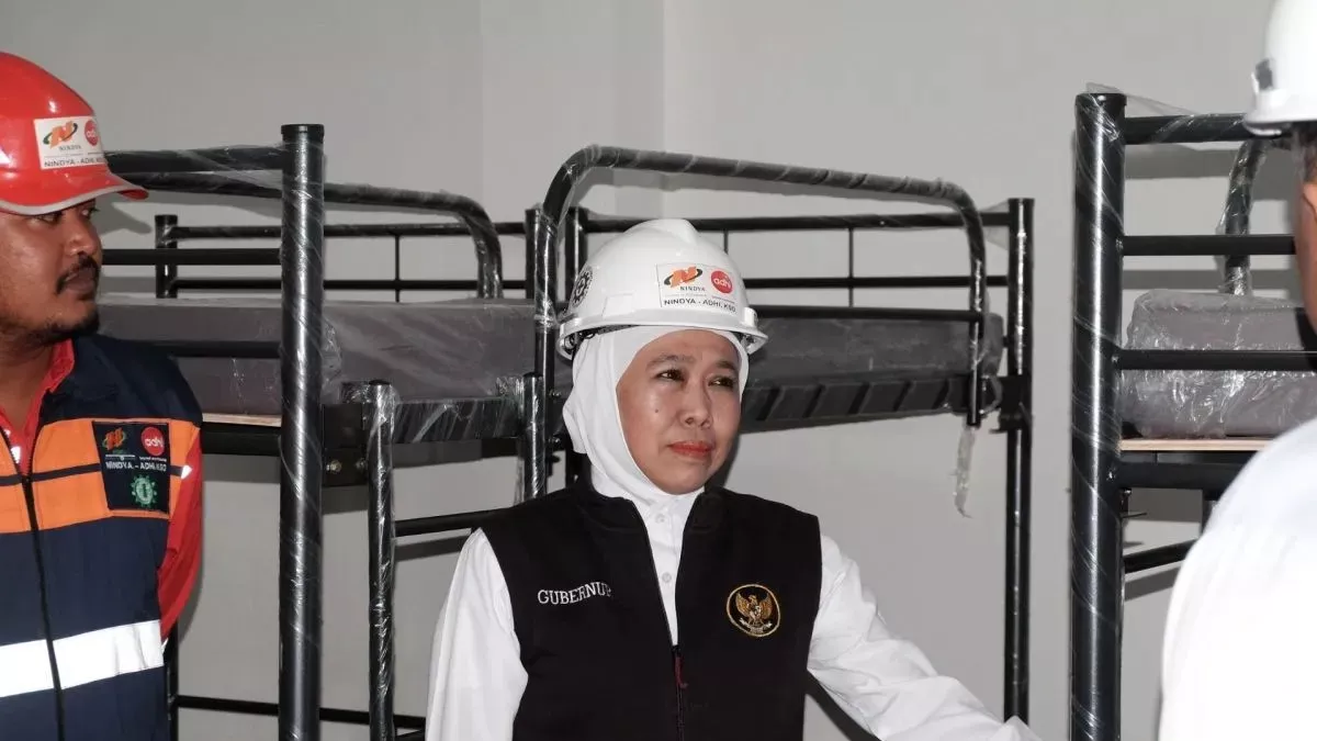 Sekolah Rakyat Hanya Tampung 0,5% Anak Putus Sekolah, BEM UGM Sebut Seperti Parasetamol
