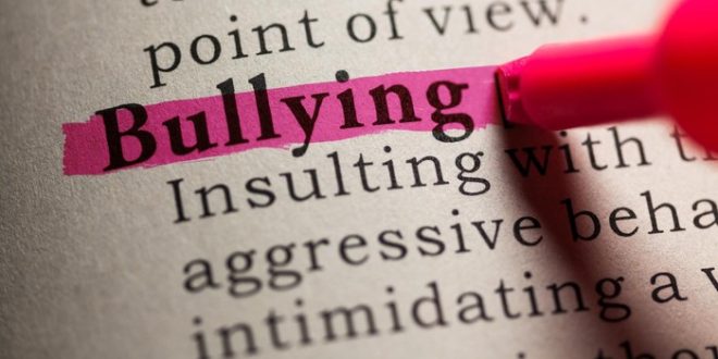 Hukuman Cambuk bagi Pelaku Bullying di Sekolah Resmi Diterapkan di Singapura