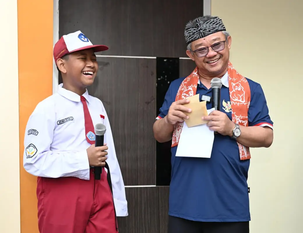 Sekolah Sederhana, Cita-Cita Mendunia: Perjalanan Inspiratif Anak Cimahpar