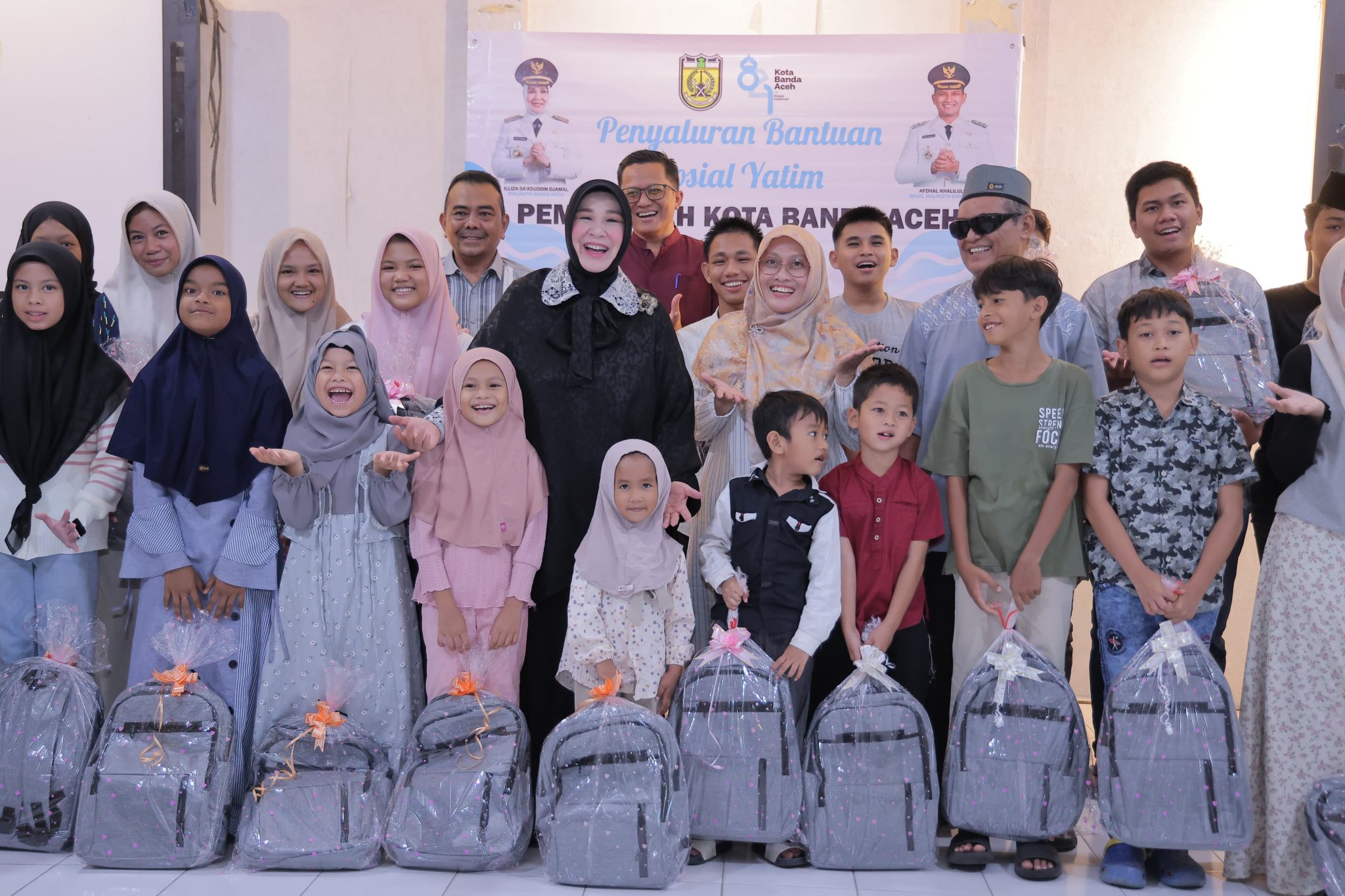 Pemkot Banda Aceh Salurkan Bantuan Pendidikan bagi 250 Anak Yatim