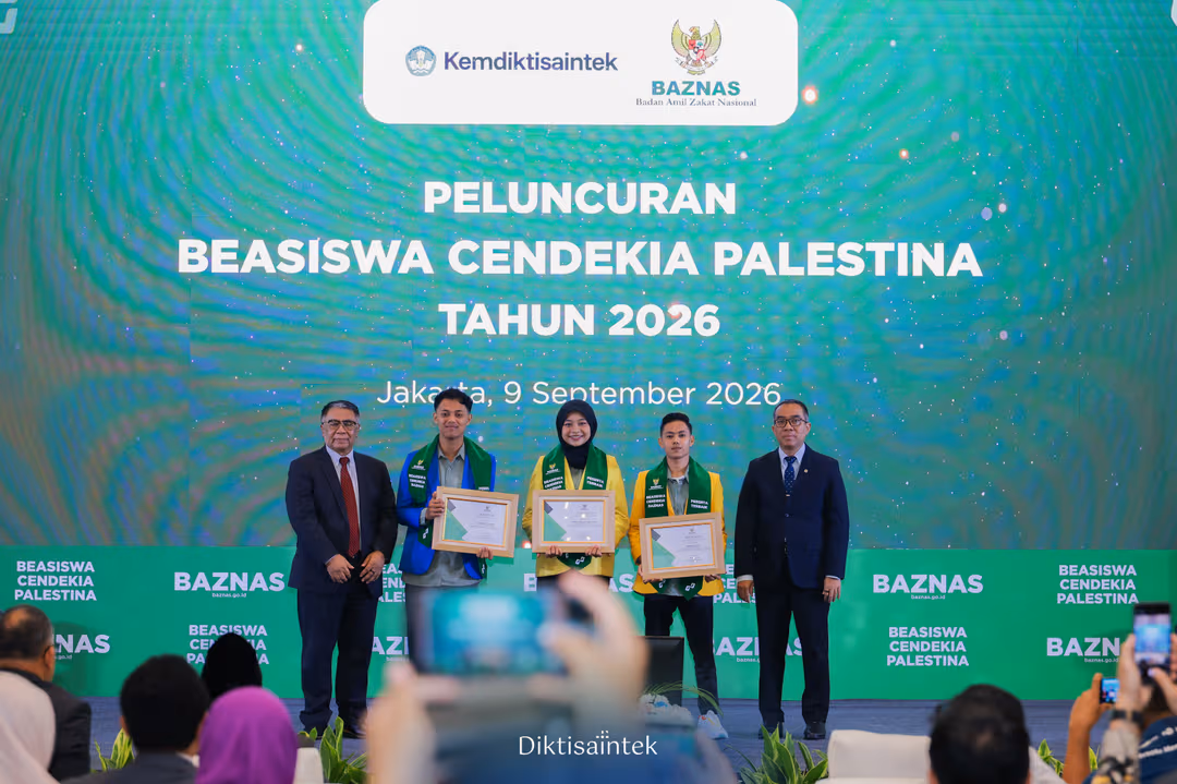 Kemdiktisaintek dan BAZNAS Kolaborasi Salurkan Beasiswa Cendekia Palestina