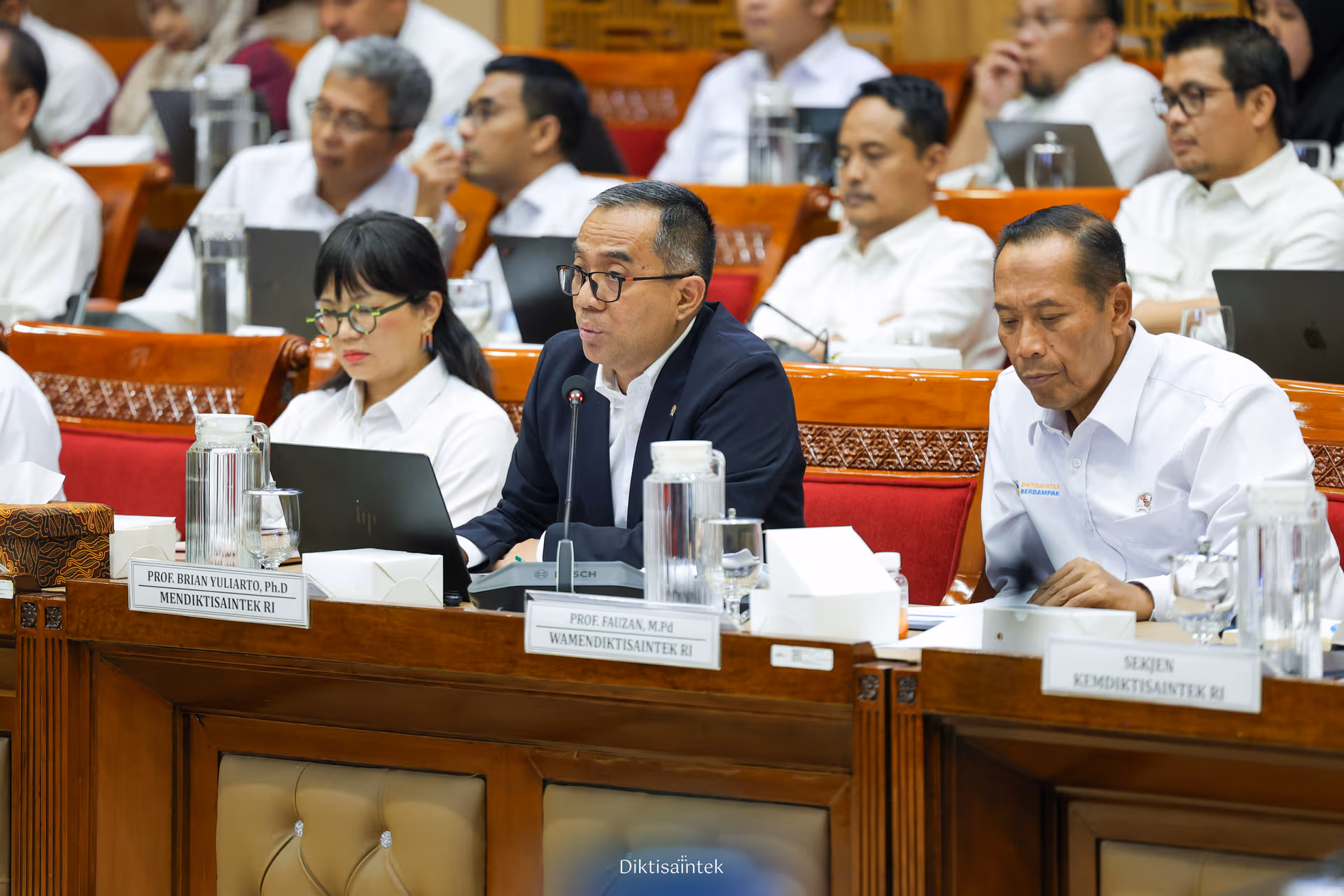 Anggaran Kemdiktisaintek 2027 Capai Rp66,44 Triliun, KIP Kuliah Dapat Tambahan Dana