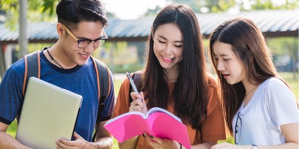 Biaya Kuliah S1 Public Relations di Jakarta Barat