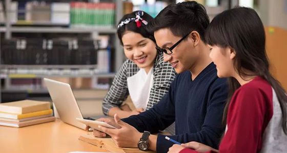 Kuliah Online S1 Marketing Communications & Advertising (MARCOMM) di Jakarta