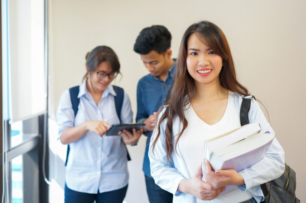 20 Universitas Kuliah Sambil Kerja Di Bandung