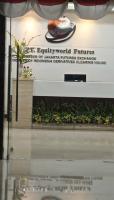 Lowongan Kerja Staff Admin di PT Equityworld Futures - Surabaya