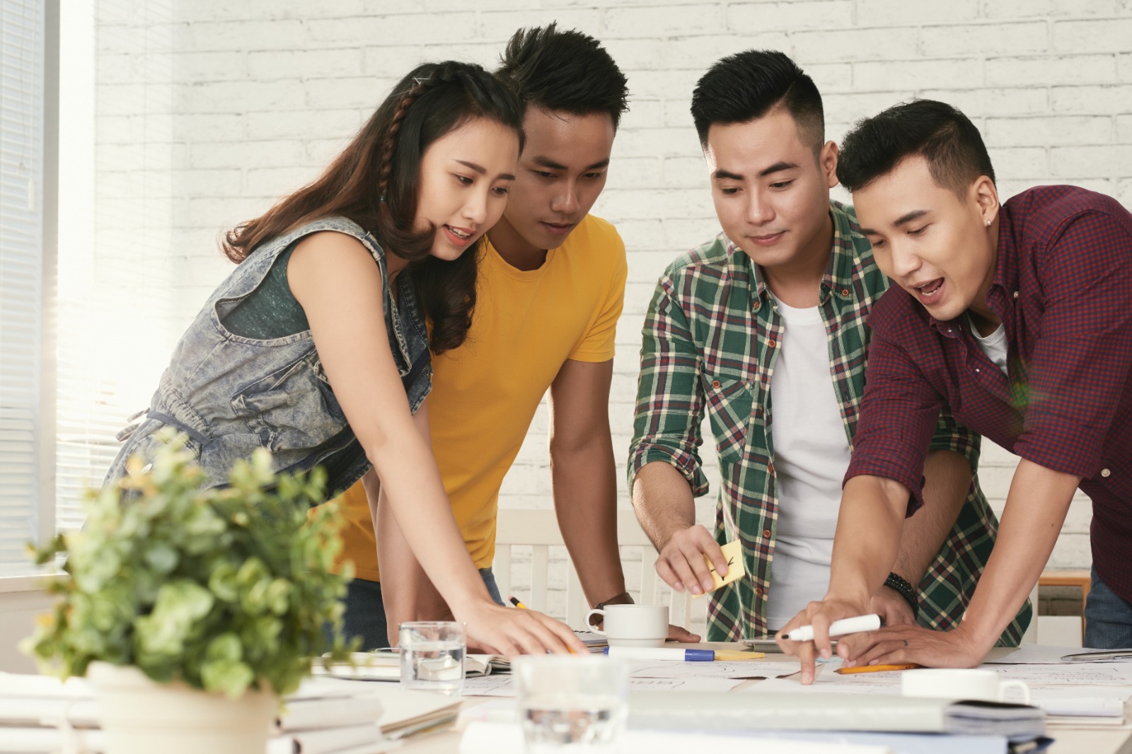 Tips Menjalani Kuliah S2 Sambil Bekerja dengan Efektif